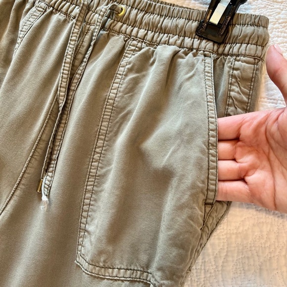 H&M Cargo Joggers - Picture 6 of 7
